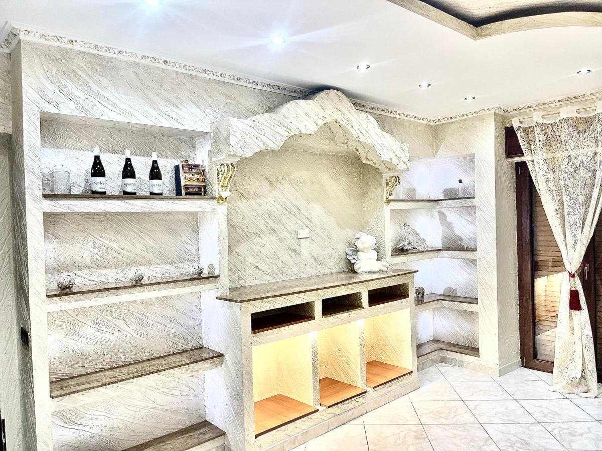 Gold Luxury Suite Home Roma Zewnętrze zdjęcie