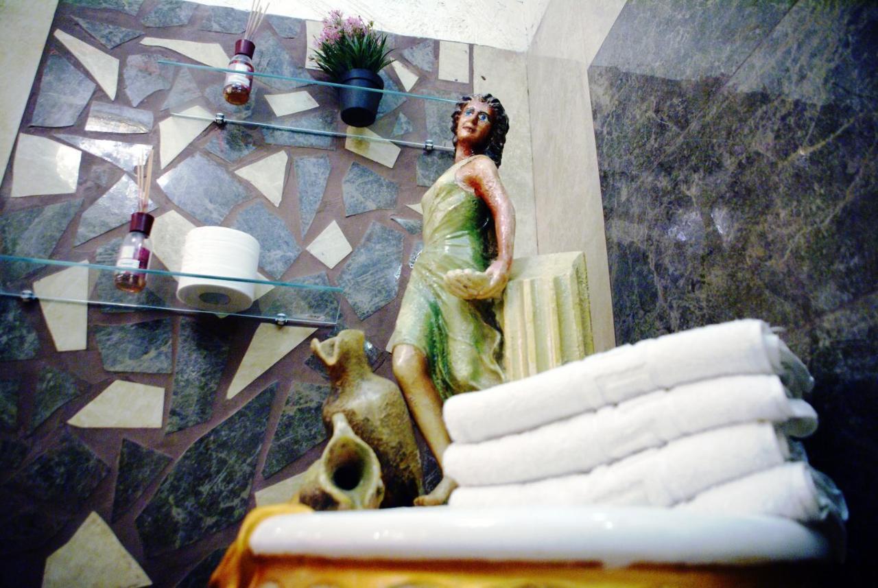 Gold Luxury Suite Home Roma Zewnętrze zdjęcie